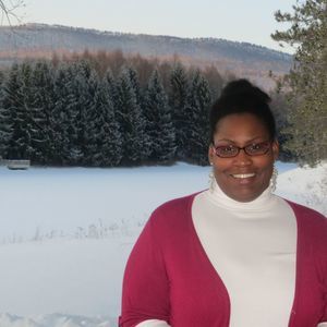 Meet your Posher, Noni